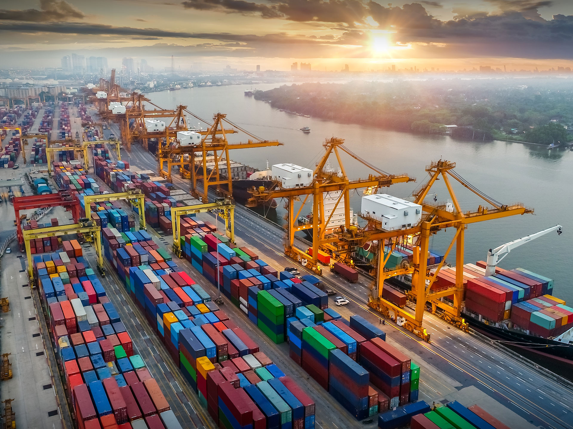 Transport & Logistics